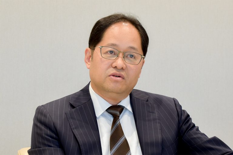 三井物産　金属資源本部長に聞く／稲室昌也氏／インド市場成長取り込む